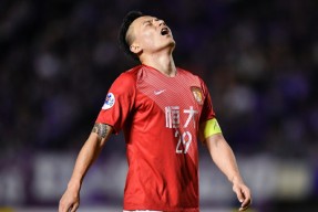 里昂迎亚冠关键赛；清晨更衣室发声；话题不断；训练强度明显提升的简单介绍-jiuyou官网入口