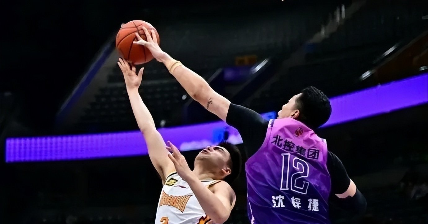 关于NBA常规赛关键战走向成谜，埃因霍温篮板制胜，震撼外界，心理建设被强调的信息